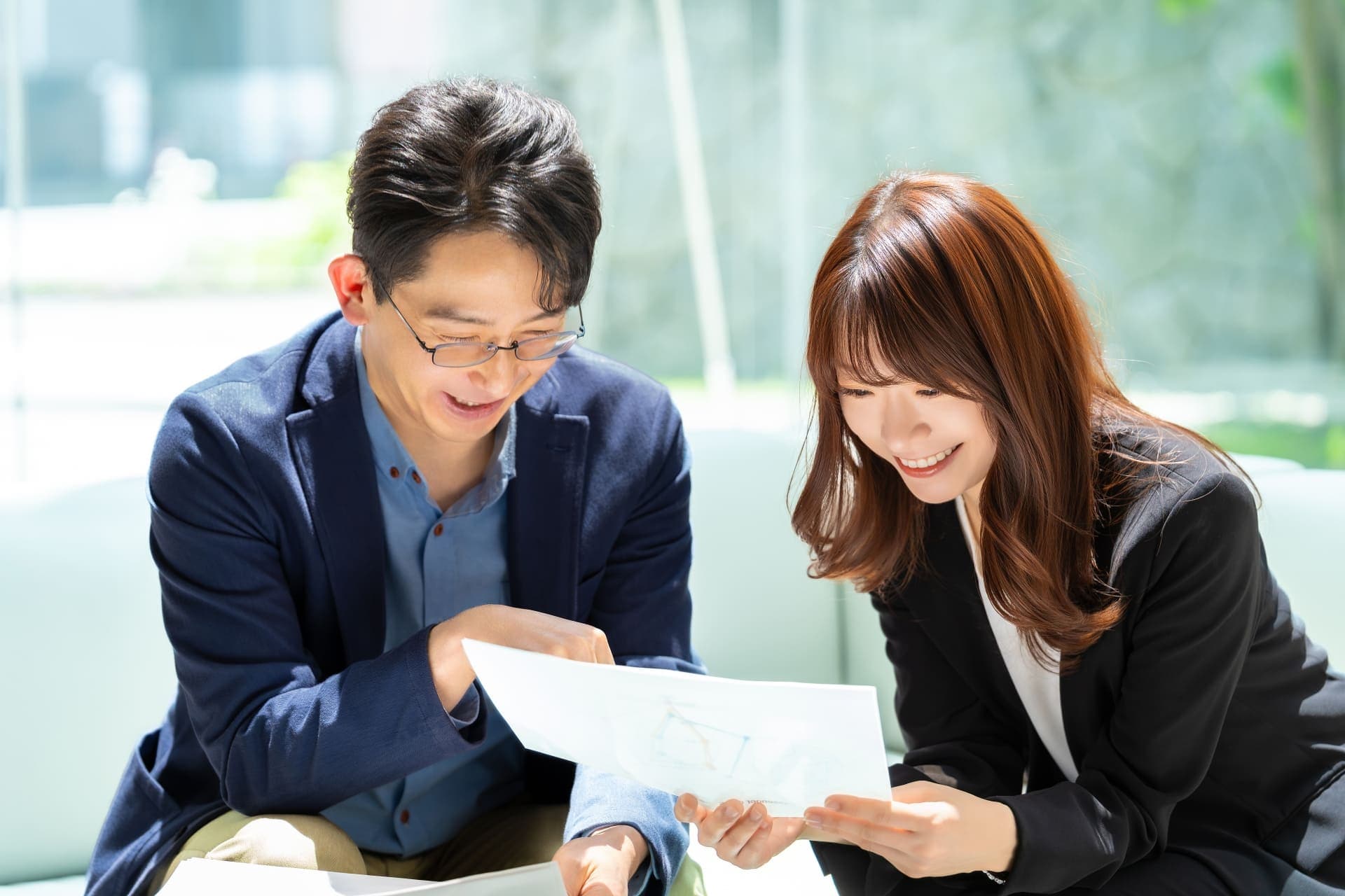 鹿児島の広告代理店FUNが提供するデジタルマーケティングとチームワークのシーン